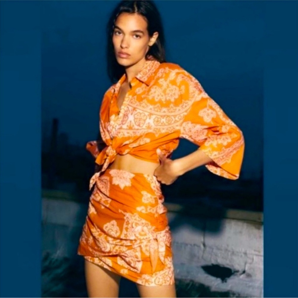 BLOGGERS FAVE- Zara two-piece Orange coord SET - Picture 4 of 7